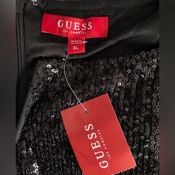 Guess black sequined dress, XL, that will light up any party. Glamorous (NWT) - Picture 16 of 16